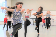 Floss, Bop and Pop Workshop