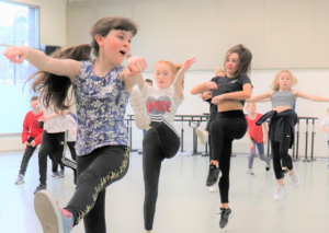 Floss, Bop and Pop Workshop